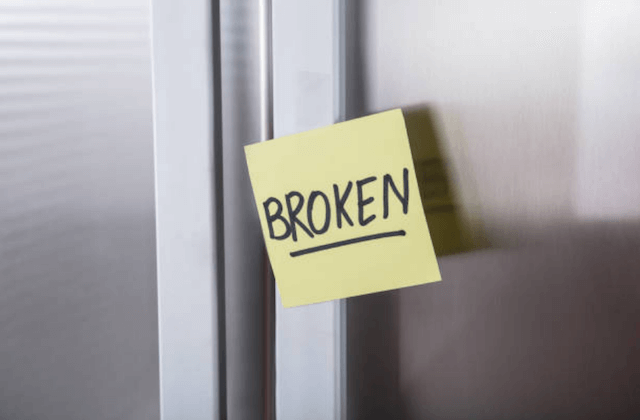 refrigerator repair photo